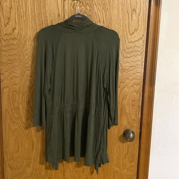 B Design XL Hunter Green Open Front Cardigan 3/4 sleeves 100% Rayon Soft & Comfy - Picture 2 of 10